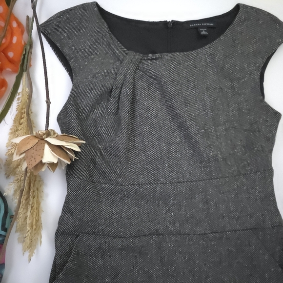 Banana Republic Elegant Gray Women's Dress Sz 4 - Picture 2 of 10